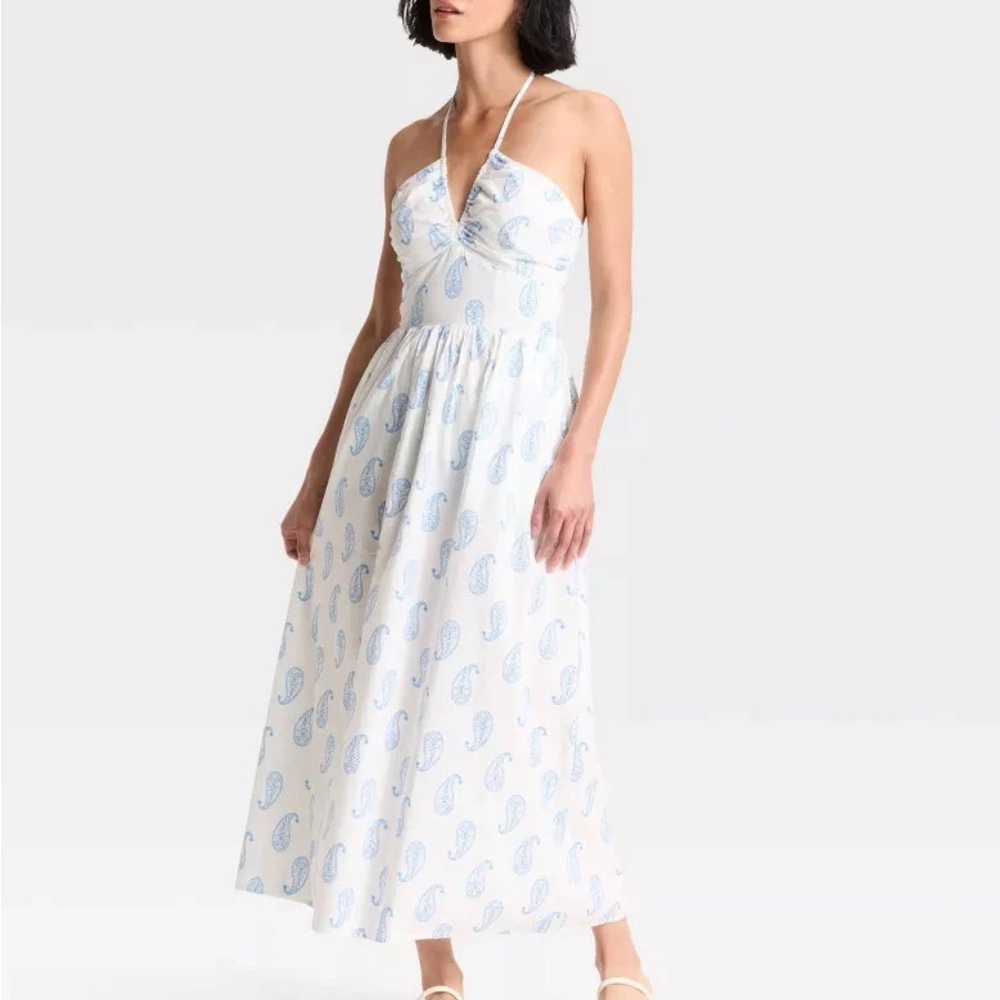 Universal Thread Blue and White Paisley Print Halter Sundress
